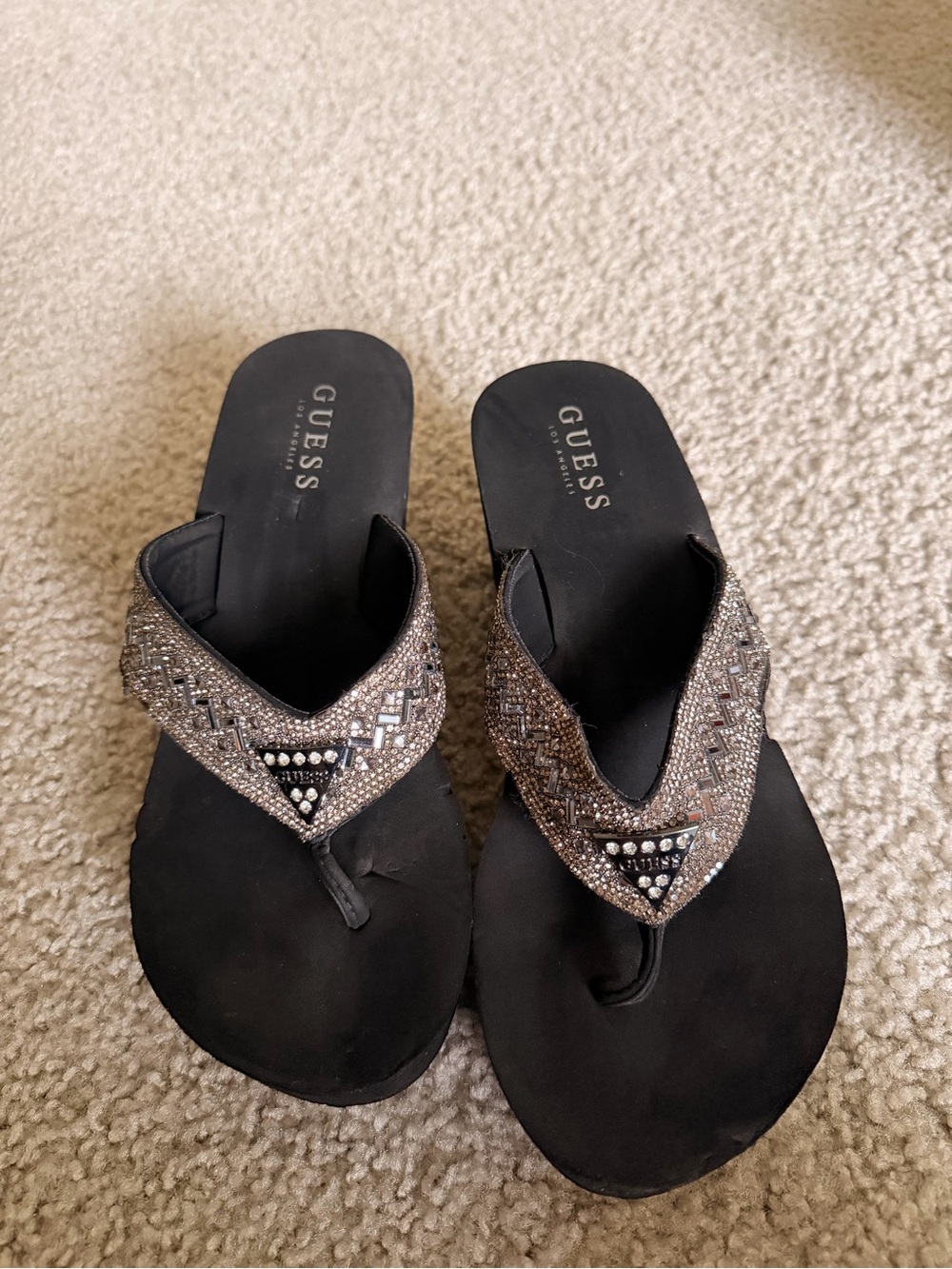 GUESS Black Rhinestone V-Strip Sandals